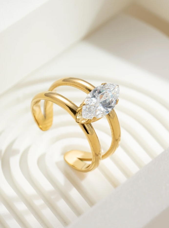 Bague Marquise