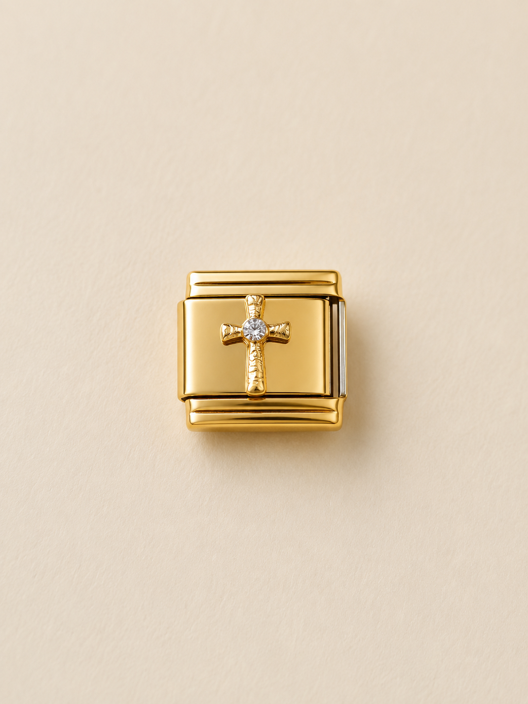 Charm petite croix maillon