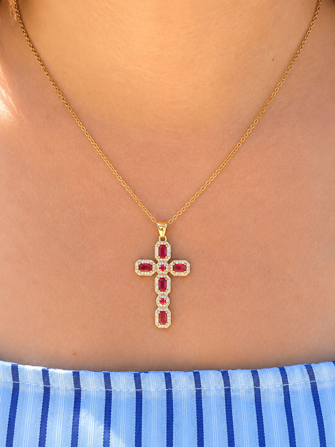 Collier Christian Cross
