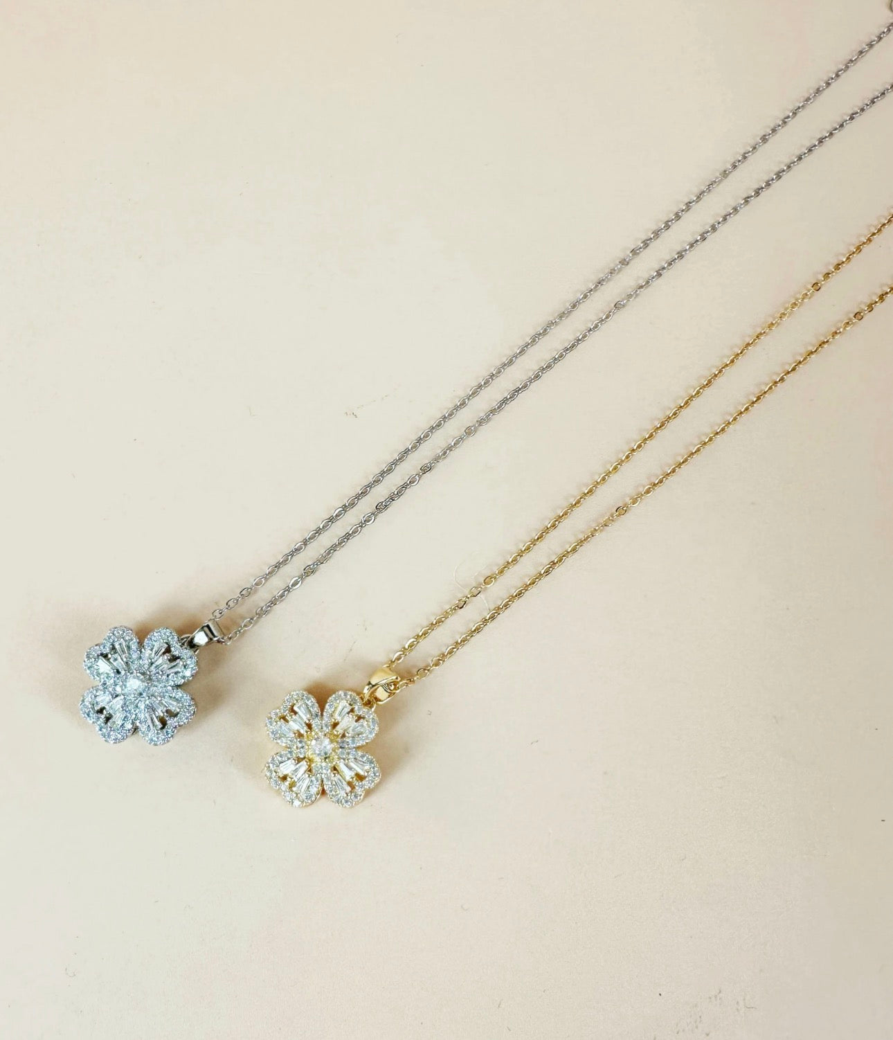 Collier antistress trèfle 🍀